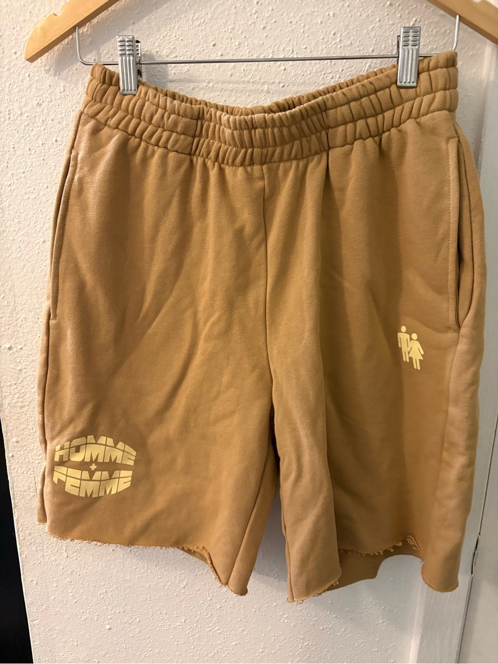 Homme Femme Men's Athletic Shorts - Tan